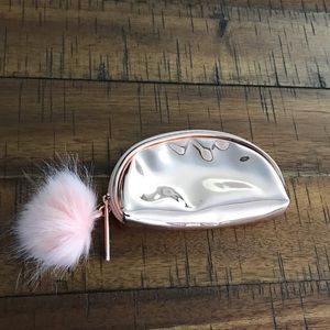 MAC cosmetics bag 🎉 final price